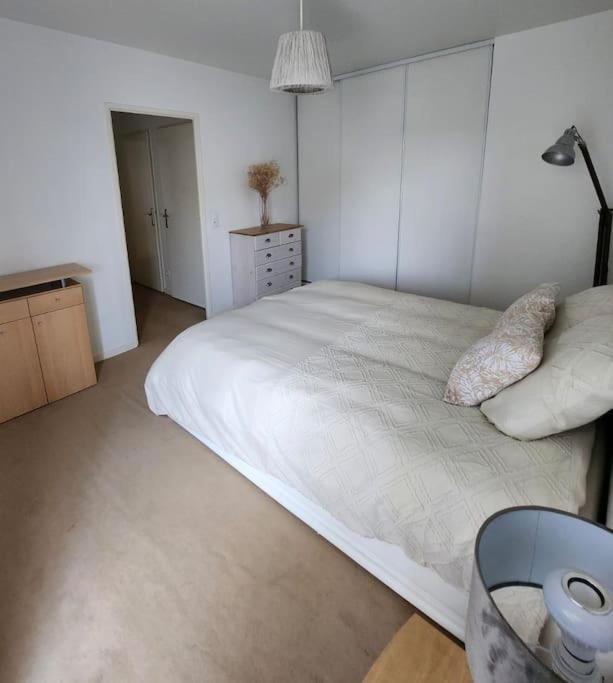 Appartement 2 Pieces 5Min Gare Val D'Europe Parking Inclus Montévrain Eksteriør billede